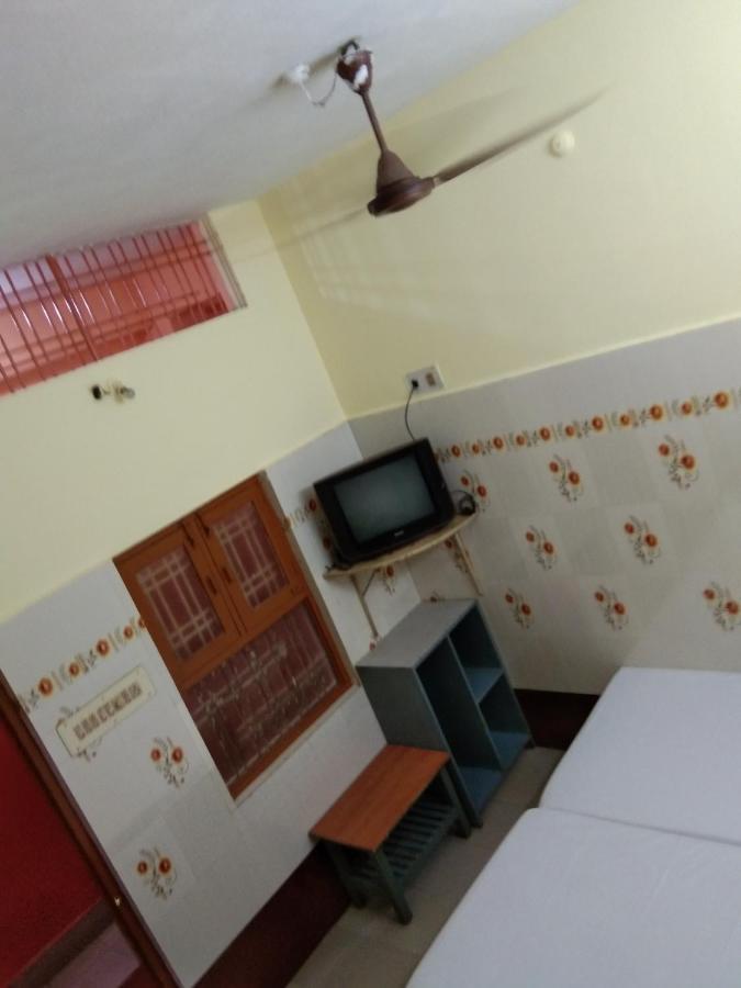 Hotel Sriram Lodge Tirupati Exteriér fotografie